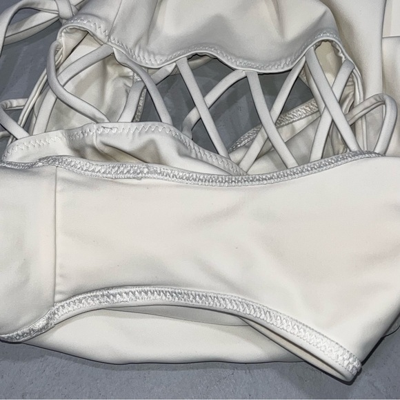 Solid & Striped Cream The Barbara One Piece Cutout Swimsuit size Small - Picture 6 of 9